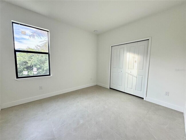 Building Photo - 13435 Bouvardia Ln