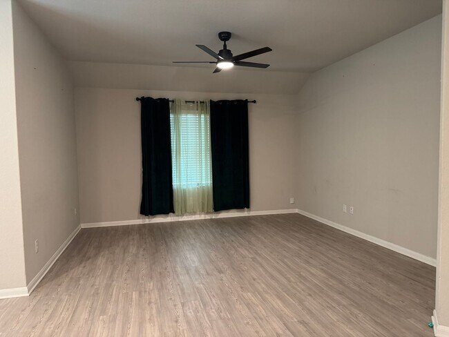 Building Photo - 12702 Mirecourt Wy