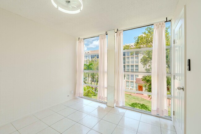 Building Photo - 801 Three Islands Boulevard