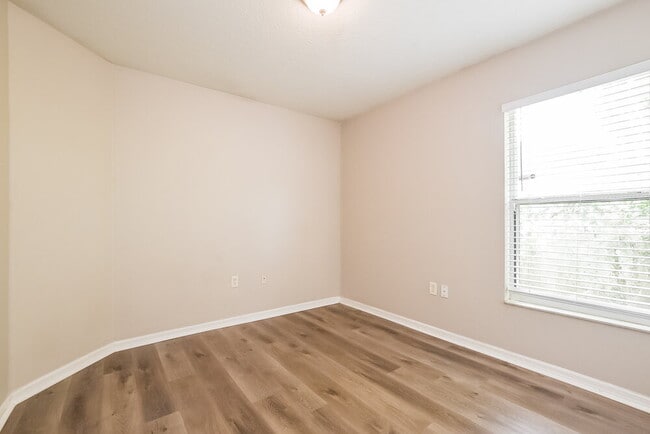 Building Photo - 4539 Cypress St