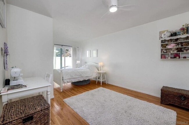 Building Photo - 1166 Agate St