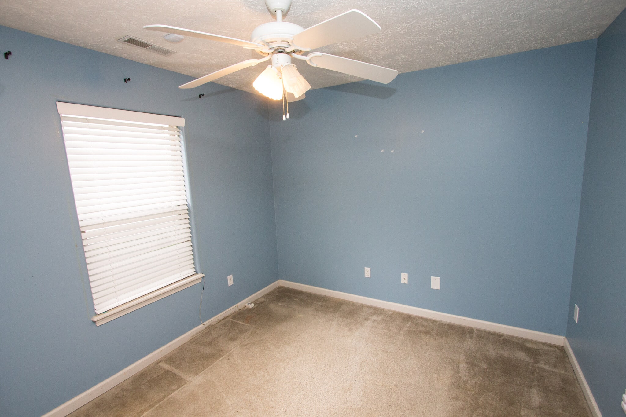 Building Photo - 2321 Winterset Dr