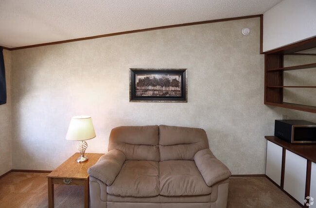 Building Photo - 377 Brunswick-
