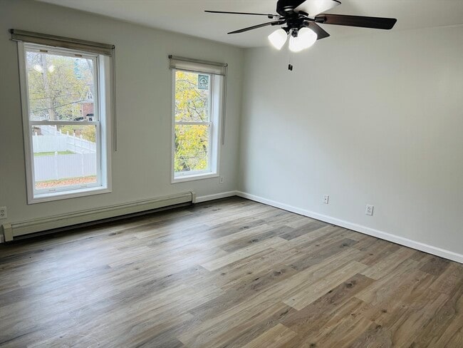 Building Photo - 8 Dunning Ave