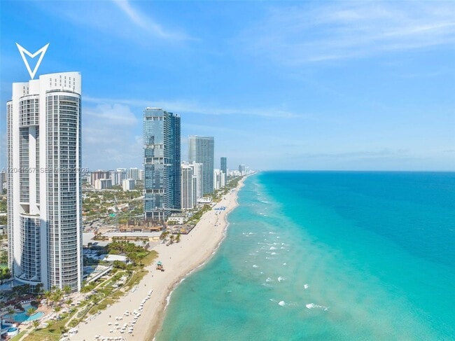 Building Photo - 18201 Collins Ave