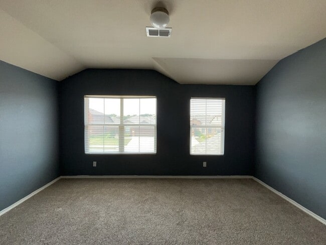 Building Photo - 6308 Spring Buck Run