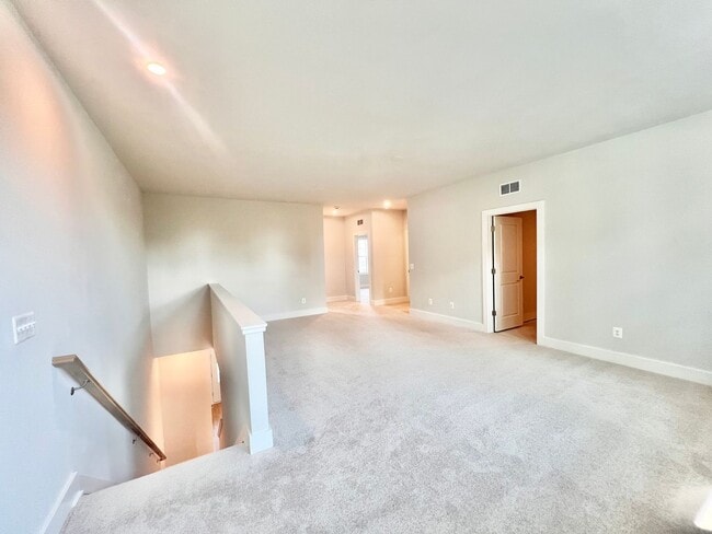 Building Photo - 1606 Koch Ct