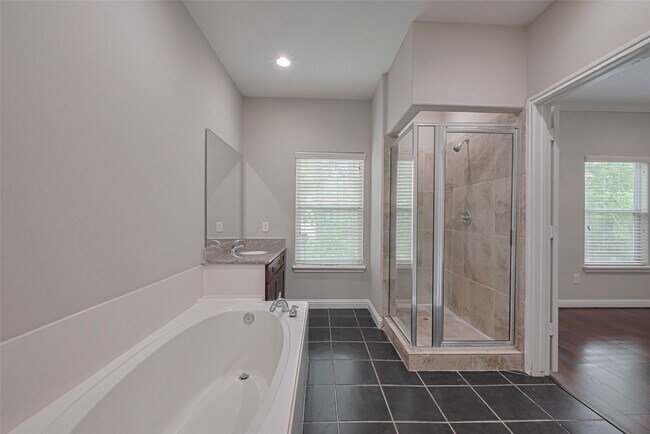 Building Photo - 15415 Addicks Stone Dr