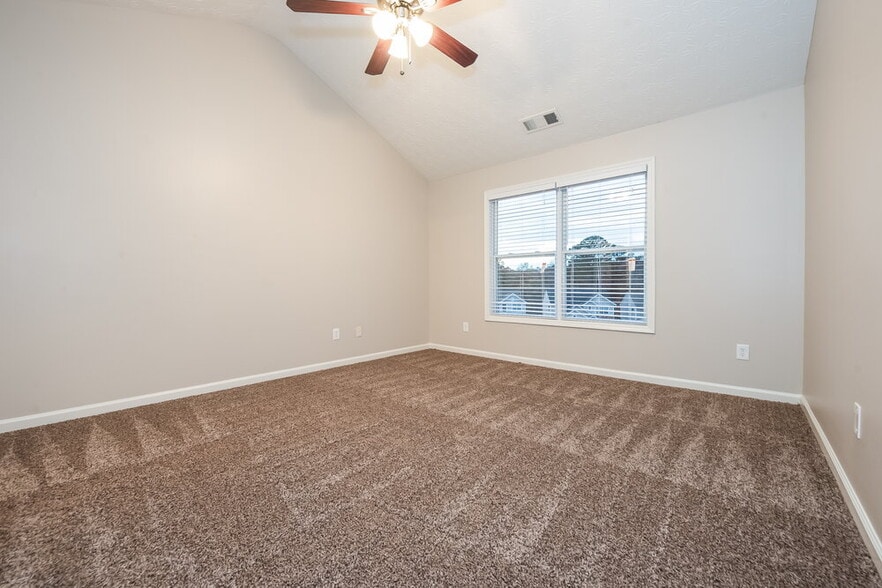 Building Photo - 1583 Thornwick Trace