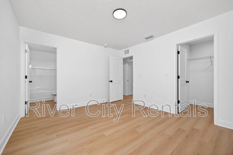 Building Photo - 5512 Crockett Ct