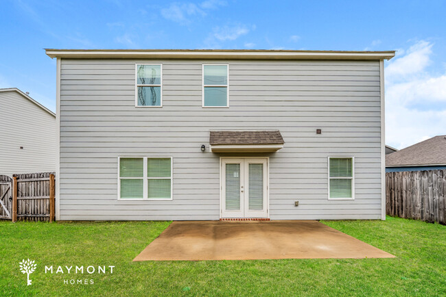 Building Photo - Beautiful 3 Bedroom: Dogwood Floorplan