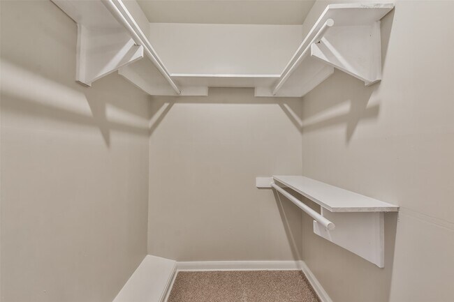 Building Photo - 25726 Timber Lakes Dr