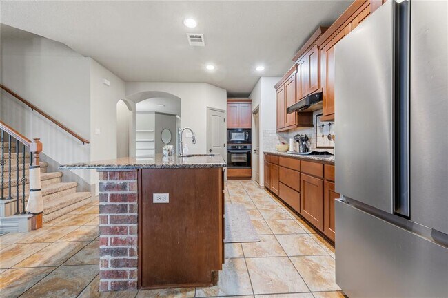 Building Photo - 8318 Campeche Bay Pl
