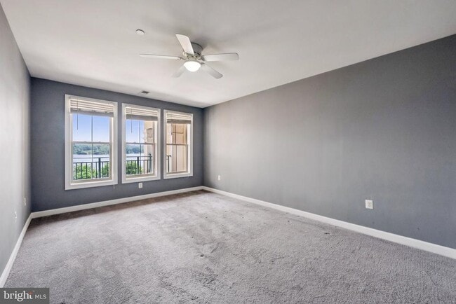 Building Photo - 440 Belmont Bay Dr