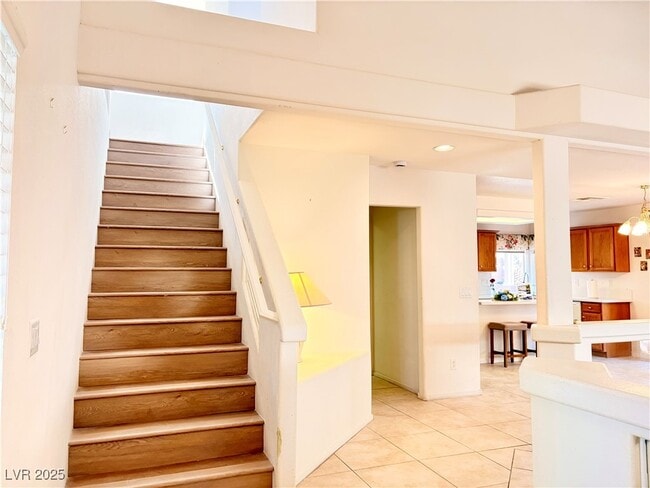 Building Photo - 7461 Mission Palm St