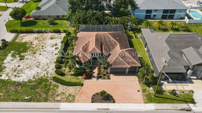 Building Photo - 1406 Cape Coral Pkwy W