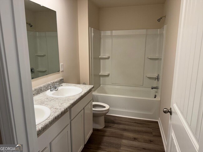 Building Photo - 97 Brode Ln