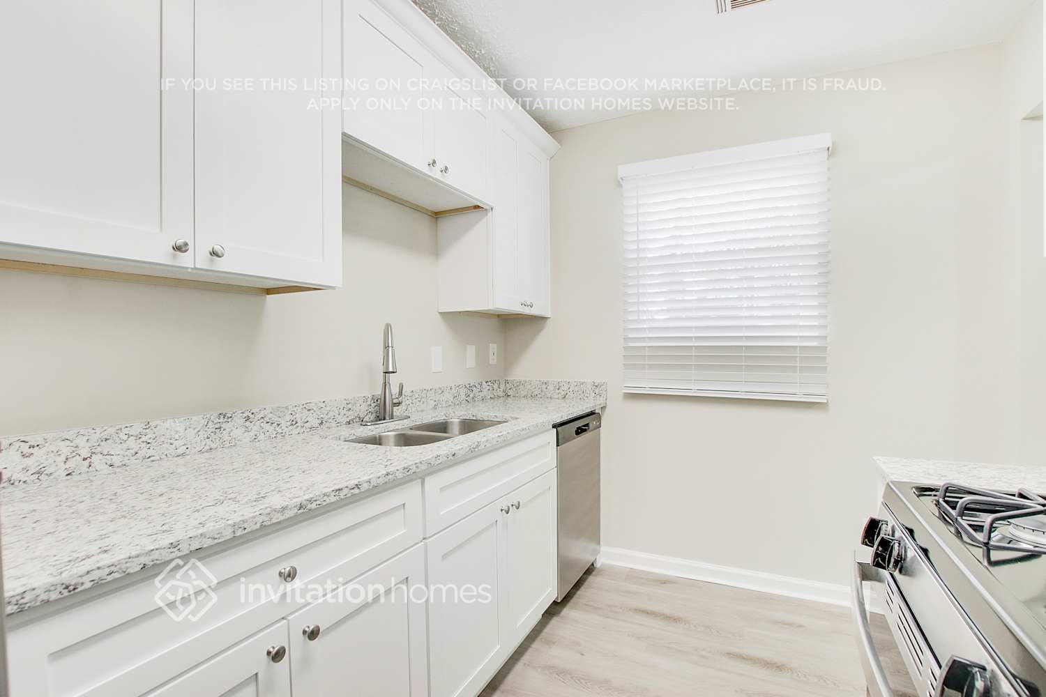 Building Photo - 1599 Clifton Downs Dr SE