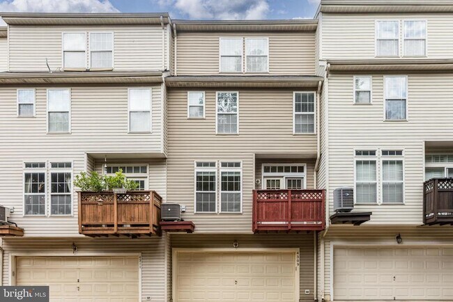 Building Photo - 4309 Stevens Battle Ln