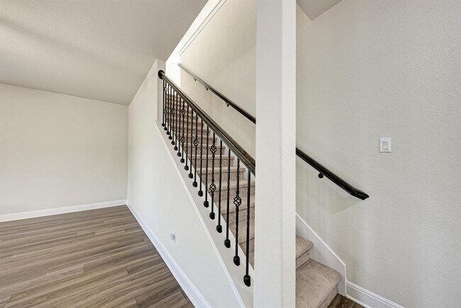 Building Photo - 120 Snowy Plover Ln