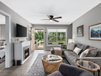 Building Photo - 99999 Enka Lake Ln
