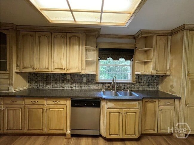 Building Photo - 260 Timberlane Dr