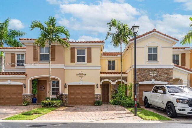 Building Photo - 12442 Emerald Creek Ct