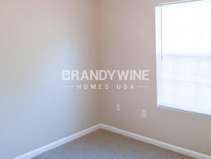 Building Photo - 8436 Kona Ave