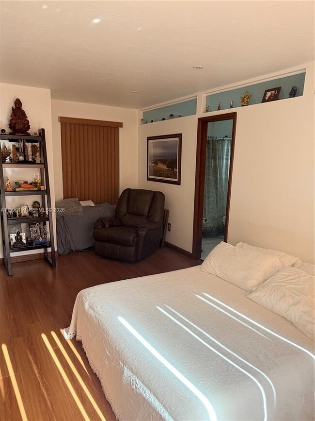 Building Photo - 9410 SW 78th St