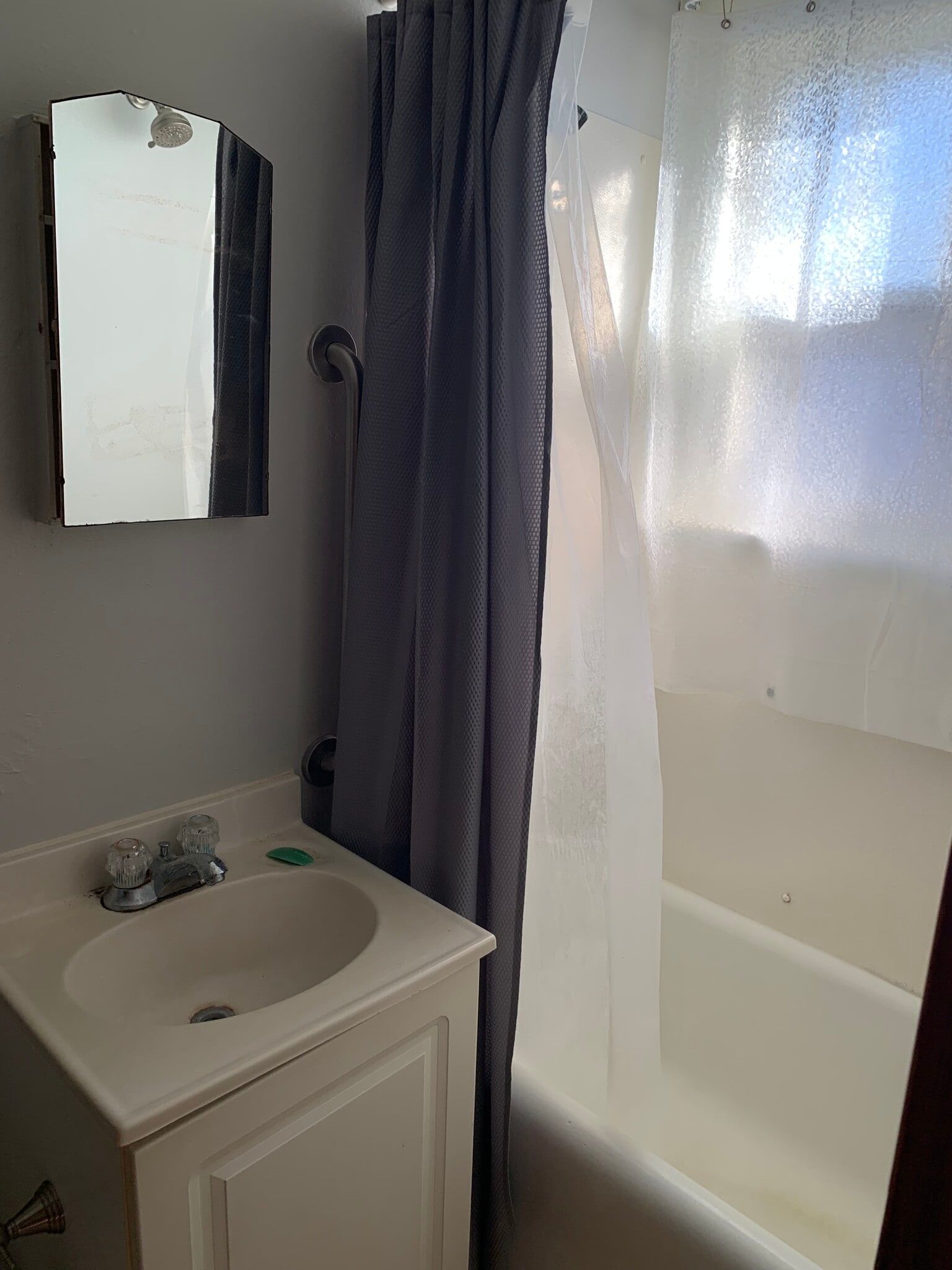 Building Photo - 5039 21st Ave