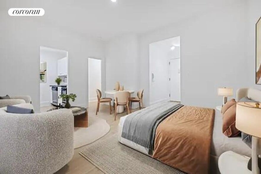 Building Photo - 50 W 34th St.