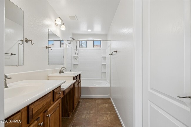 Building Photo - 4719 E Amber Sun Dr