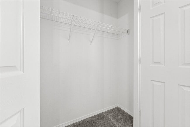 Building Photo - 15 Rillington Dr