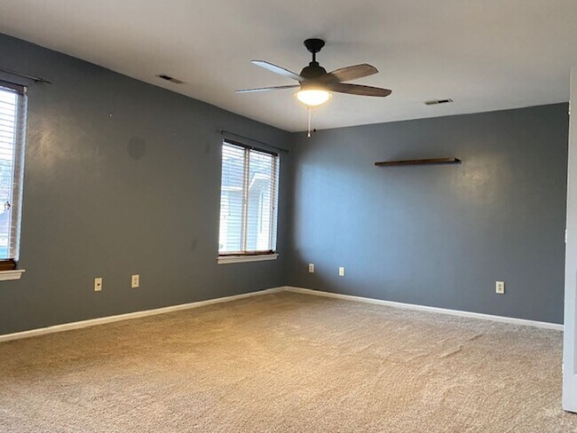 Building Photo - Chesapeake Beach