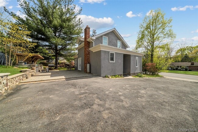 Building Photo - 143 N Rocky Point Landing Rd