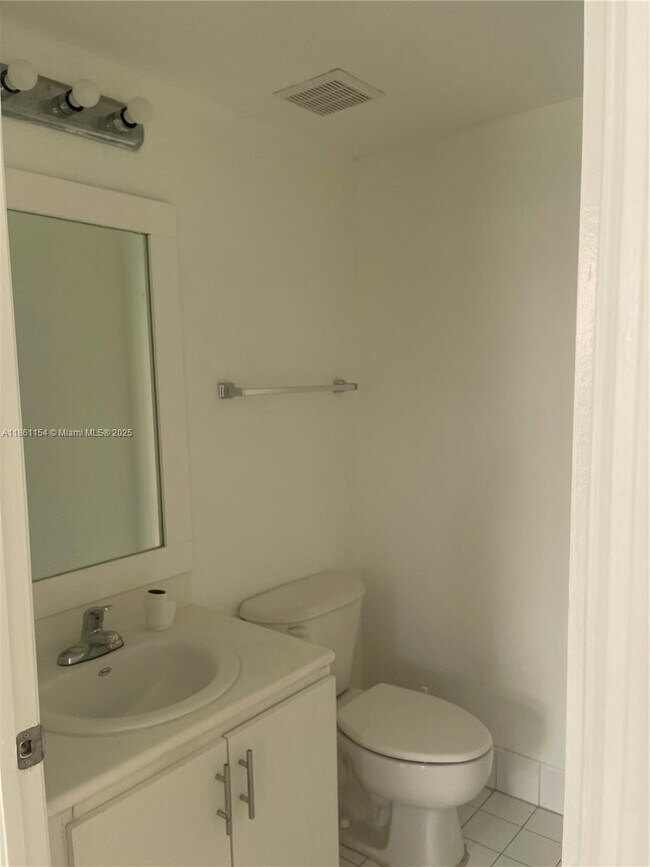 Building Photo - 24532 SW 110th Ave