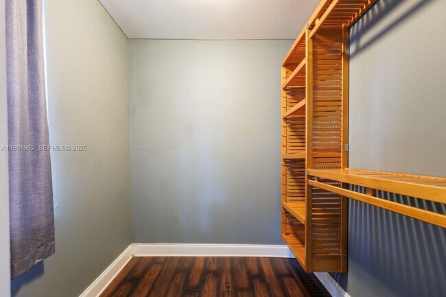 Building Photo - 8069 SW 18th Ct