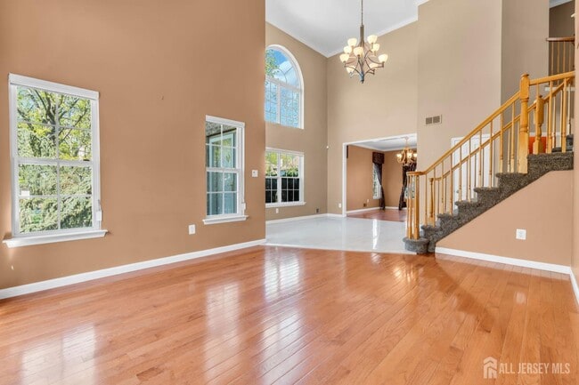 Building Photo - 1 Johnson St