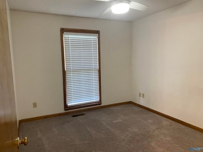 Building Photo - 114 Natalie Jane Dr