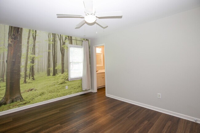 Building Photo - Charming 3-Bed, 2-Bath Home in Pittsboro's Serene Olde Farm Neighborhood! ?????