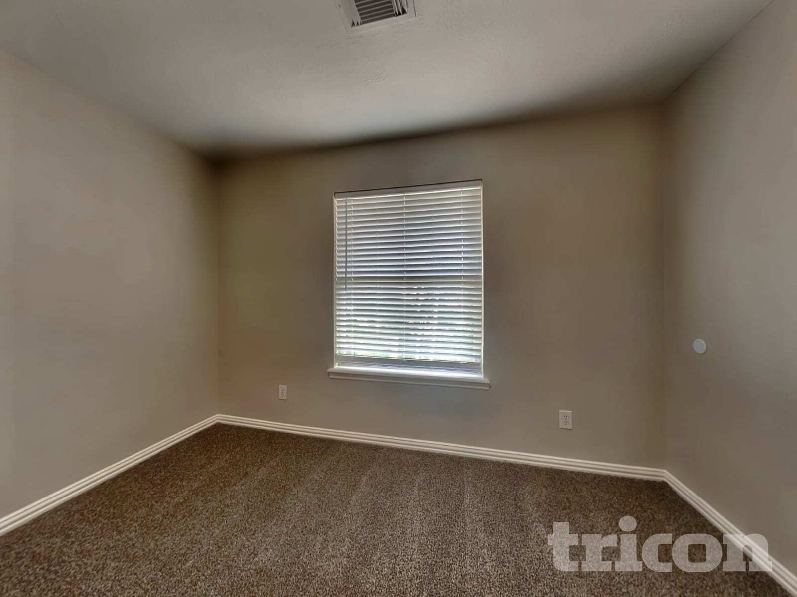 Building Photo - 10834 Golden Sunshine Dr