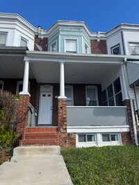 Building Photo - 435 Yale Ave