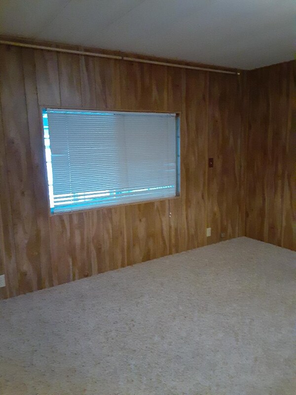 Building Photo - 4433 White River Dr