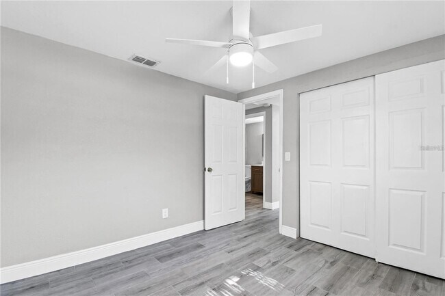 Building Photo - 7614 Alvina St
