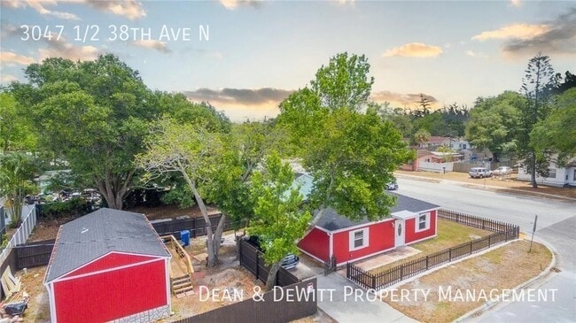 Building Photo - 3047 38th Ave N