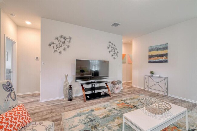 Building Photo - 248 Cherry Vine Dr