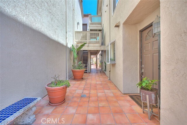 Building Photo - 1400 Pacific Coast Hwy