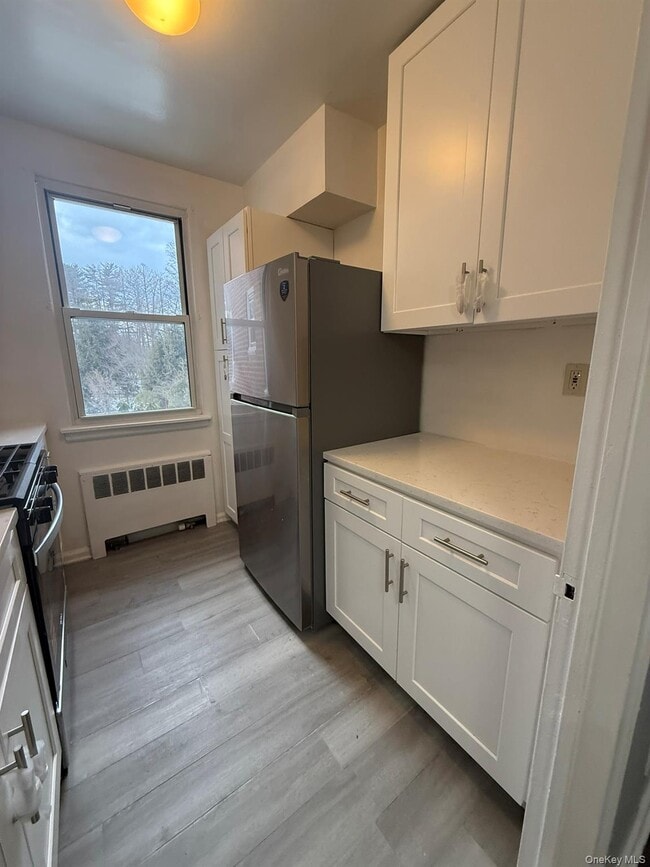 Building Photo - 175 Bryant Ave