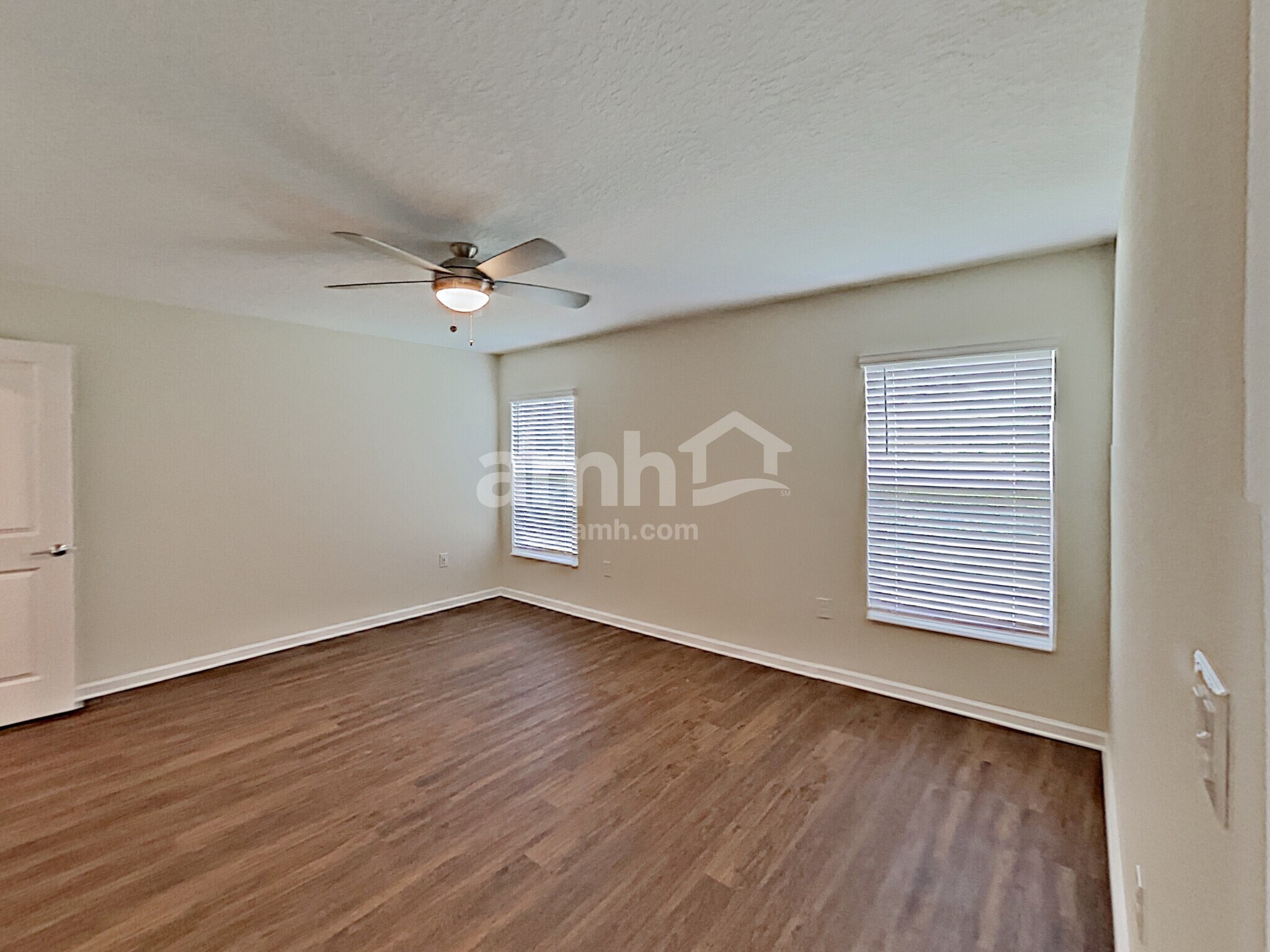 Building Photo - 4341 Seven Canyons Dr