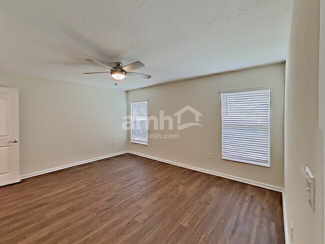 Building Photo - 4341 Seven Canyons Dr